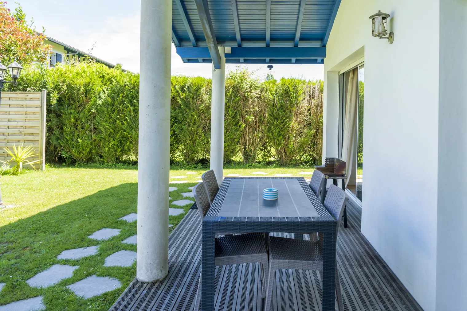 jardin exterieur vue 2