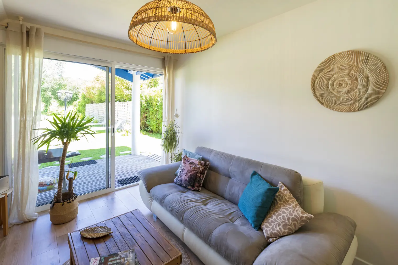 salon aménagé vue 1